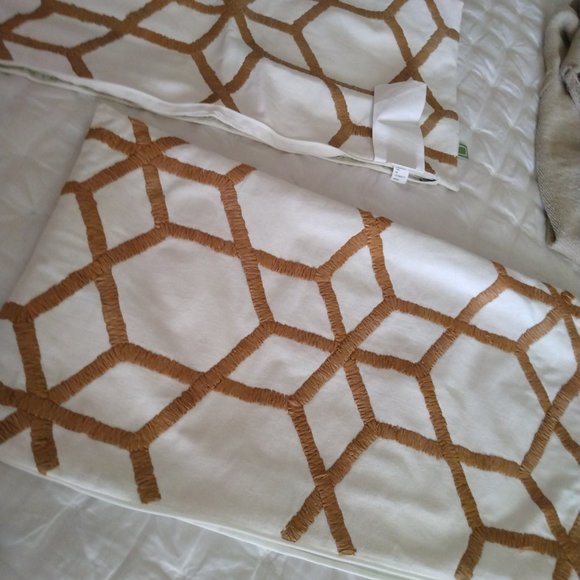 Lumbar pillow cover   1 available, price per cover - Picture 1 of 3